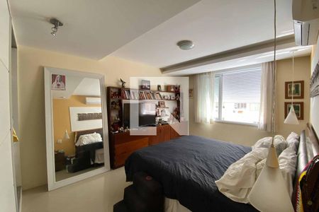 Apartamento à venda com 360m², 4 quartos e 2 vagas Apartamento à venda com 360m², 4 quartos e 2 vagasQuarto 4 - Suite