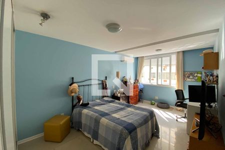 Apartamento à venda com 360m², 4 quartos e 2 vagas Apartamento à venda com 360m², 4 quartos e 2 vagasQuarto 3