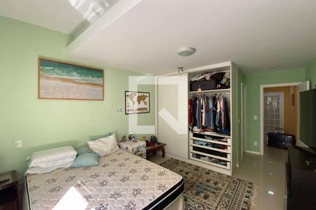 Apartamento à venda com 360m², 4 quartos e 2 vagas Apartamento à venda com 360m², 4 quartos e 2 vagasQuarto 1 - Suite