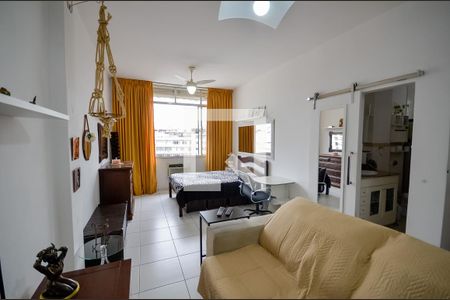 Sala/Quarto de kitnet/studio à venda com 1 quarto, 38m² em Tijuca, Rio de Janeiro