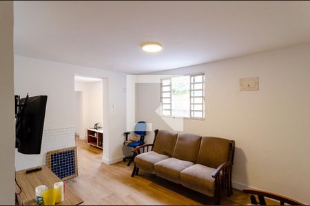 Casa à venda com 303m², 3 quartos e 3 vagasSala 2