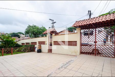 Casa à venda com 303m², 3 quartos e 3 vagasGaragem