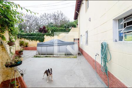 Casa à venda com 303m², 3 quartos e 3 vagasQuintal