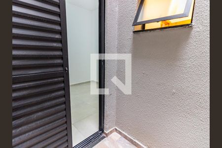 Apartamento para alugar com 43m², 2 quartos e sem vagaQuarto 2 - Varanda