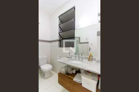 Apartamento à venda com 79m², 2 quartos e sem vaga Apartamento à venda com 79m², 2 quartos e sem vagaBanheiro