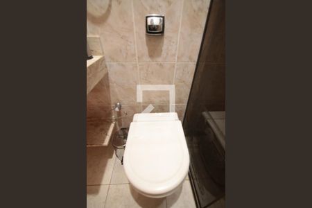 Casa à venda com 280m², 3 quartos e 4 vagasBanheiro