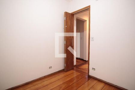 Casa à venda com 280m², 3 quartos e 4 vagasQuarto 2