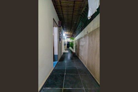 Casa à venda com 125m², 3 quartos e 2 vagas Casa à venda com 125m², 3 quartos e 2 vagasCorredor Lateral