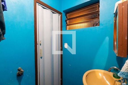 Casa à venda com 125m², 3 quartos e 2 vagas Casa à venda com 125m², 3 quartos e 2 vagasBanheiro