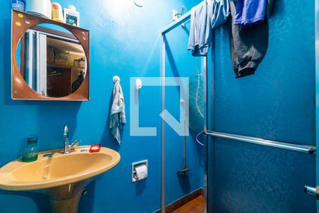 Casa à venda com 125m², 3 quartos e 2 vagas Casa à venda com 125m², 3 quartos e 2 vagasBanheiro