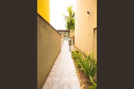 Apartamento à venda com 98m², 3 quartos e 1 vaga Apartamento à venda com 98m², 3 quartos e 1 vagaEntrada