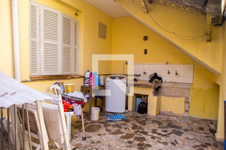 Casa à venda com 100m², 2 quartos e 4 vagas Casa à venda com 100m², 2 quartos e 4 vagasÁrea de Serviço