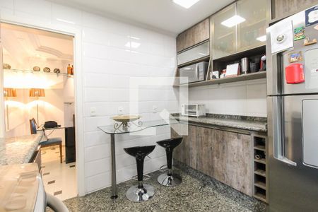 Apartamento à venda com 98m², 3 quartos e 2 vagas Apartamento à venda com 98m², 3 quartos e 2 vagasCozinha