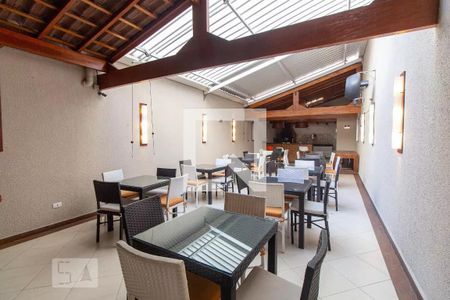 Apartamento à venda com 98m², 3 quartos e 2 vagas Apartamento à venda com 98m², 3 quartos e 2 vagasChurrasqueira