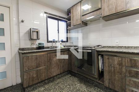 Apartamento à venda com 98m², 3 quartos e 2 vagas Apartamento à venda com 98m², 3 quartos e 2 vagasCozinha