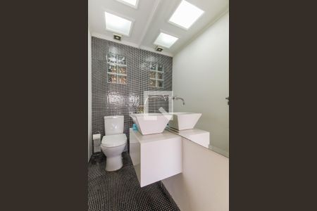 Apartamento à venda com 98m², 3 quartos e 2 vagas Apartamento à venda com 98m², 3 quartos e 2 vagasLavabo