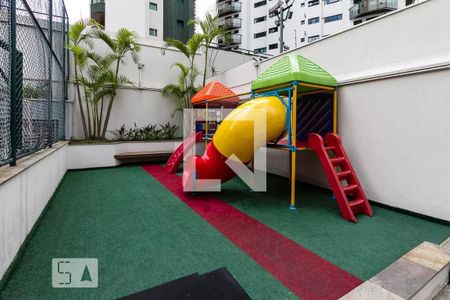 Apartamento à venda com 98m², 3 quartos e 2 vagas Apartamento à venda com 98m², 3 quartos e 2 vagasPlayground