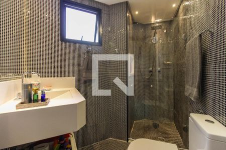 Apartamento à venda com 98m², 3 quartos e 2 vagas Apartamento à venda com 98m², 3 quartos e 2 vagasBanheiro da Suíte