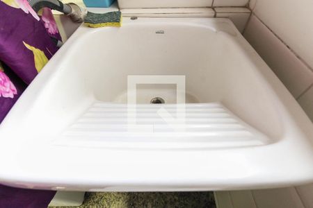 Apartamento à venda com 98m², 3 quartos e 2 vagas Apartamento à venda com 98m², 3 quartos e 2 vagasÁrea de Serviço