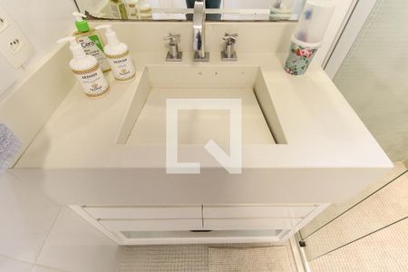 Apartamento à venda com 98m², 3 quartos e 2 vagas Apartamento à venda com 98m², 3 quartos e 2 vagasBanheiro Social