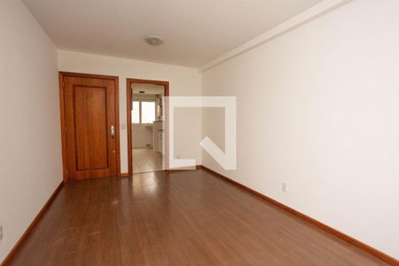Sala de apartamento para alugar com 1 quarto, 52m² em Petrópolis, Porto Alegre