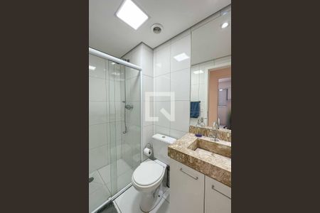 Apartamento à venda com 53m², 2 quartos e 1 vaga Apartamento à venda com 53m², 2 quartos e 1 vagaBanheiro