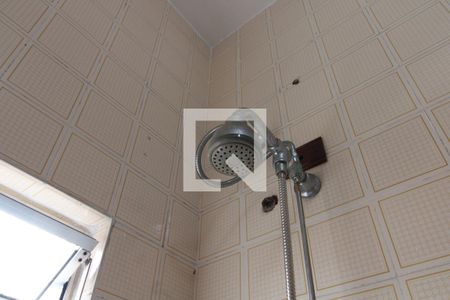 Casa à venda com 400m², 3 quartos e 6 vagasBanheiro