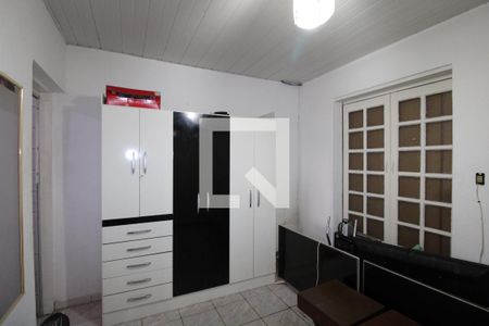 Casa à venda com 400m², 3 quartos e 6 vagasQuarto 3 - Suíte