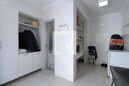 Casa à venda com 790m², 4 quartos e 6 vagasÁrea de Serviço