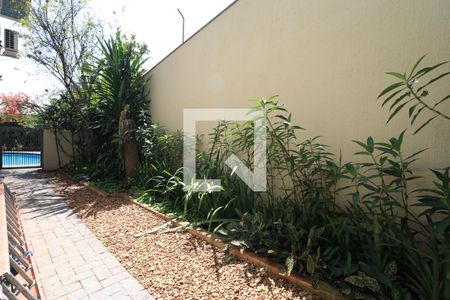 Casa à venda com 790m², 4 quartos e 6 vagasQuintal