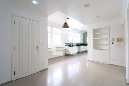 Casa à venda com 790m², 4 quartos e 6 vagasCozinha