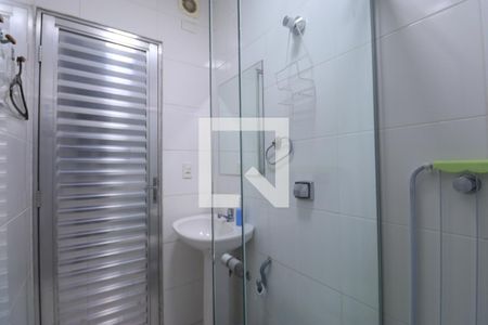 Casa à venda com 790m², 4 quartos e 6 vagasBanheiro de serviço