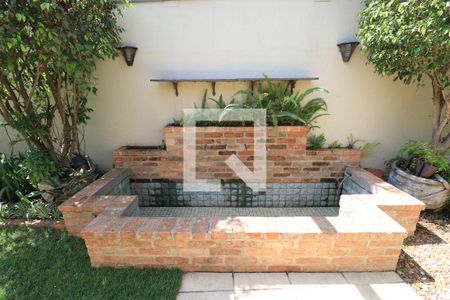 Casa à venda com 790m², 4 quartos e 6 vagasDetalhe