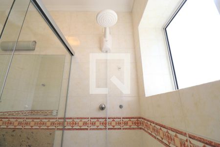 Casa à venda com 790m², 4 quartos e 6 vagasDetalhe do Banheiro da Suíte 1