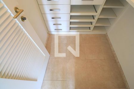 Casa à venda com 790m², 4 quartos e 6 vagascloset 2 da suite 2