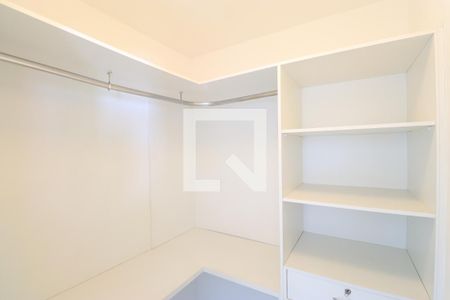 Casa à venda com 790m², 4 quartos e 6 vagasCloset da suíte 1