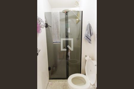 Apartamento à venda com 45m², 2 quartos e 1 vaga Apartamento à venda com 45m², 2 quartos e 1 vagaBanheiro