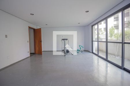 Apartamento à venda com 216m², 4 quartos e 3 vagasÁrea comum