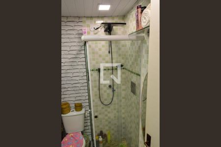 Apartamento à venda com 55m², 2 quartos e 1 vaga Apartamento à venda com 55m², 2 quartos e 1 vagaBanheiro
