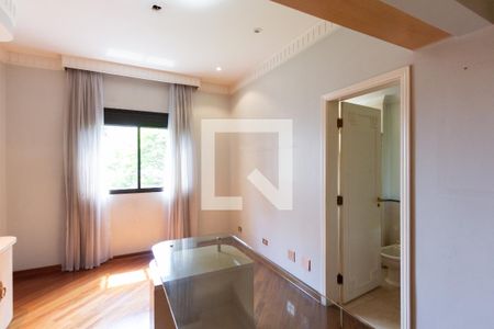 Apartamento à venda com 335m², 4 quartos e 6 vagasSuíte 1