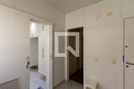 Apartamento à venda com 335m², 4 quartos e 6 vagasÁrea de Serviço