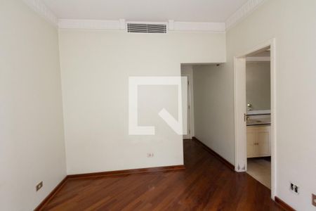 Apartamento à venda com 335m², 4 quartos e 6 vagasSuíte 2