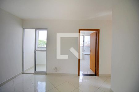 Sala de apartamento para alugar com 3 quartos, 85m² em Santa Cruz, Belo Horizonte