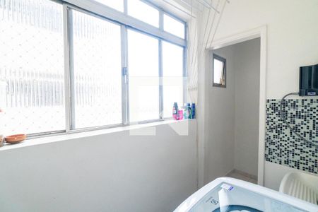 Apartamento à venda com 62m², 2 quartos e 1 vaga Apartamento à venda com 62m², 2 quartos e 1 vagaÁrea de Serviço