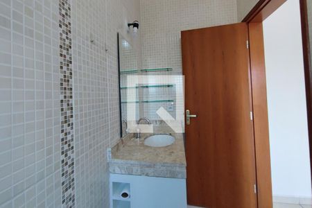 Casa à venda com 112m², 3 quartos e 2 vagasBanheiro Suíte