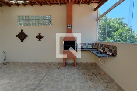 Casa à venda com 112m², 3 quartos e 2 vagasÁrea gourmet