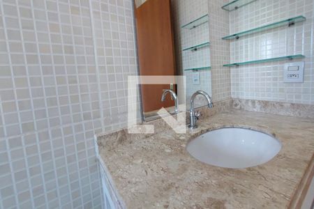 Casa à venda com 112m², 3 quartos e 2 vagasBanheiro Suíte