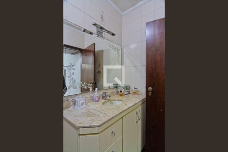 Casa à venda com 125m², 4 quartos e 2 vagasBanheiro da Suíte