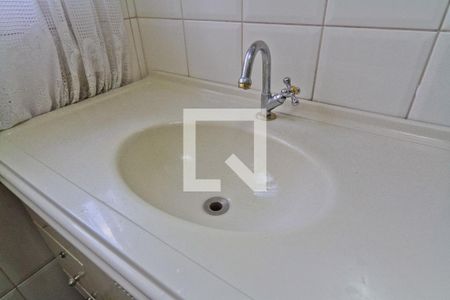 Casa à venda com 125m², 4 quartos e 2 vagasBanheiro