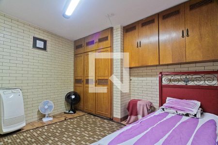 Casa à venda com 125m², 4 quartos e 2 vagasQuarto de Serviço